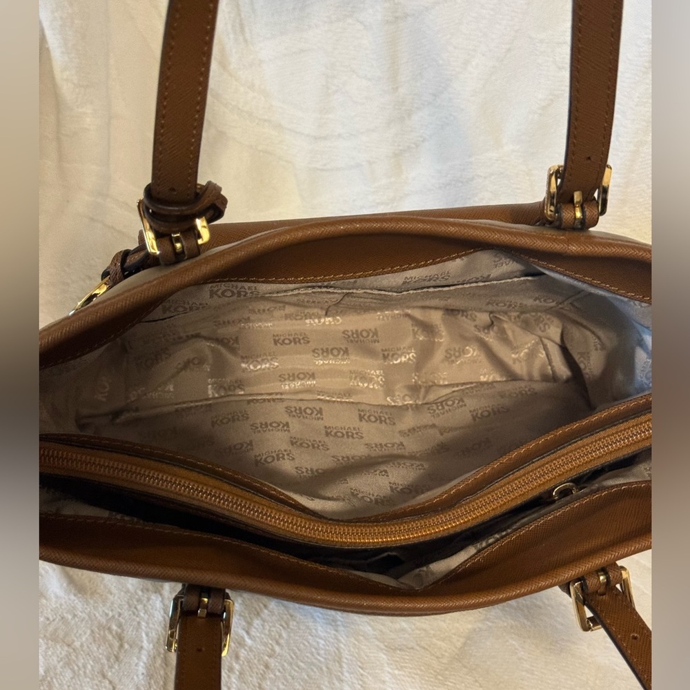 Michael Kors Brown and Tan Tote Bag - Picture 6 of 15